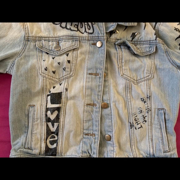 Vintage forever21 Denim Jacket - Picture 2 of 3